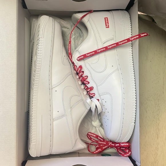 🔥 Supreme x Nike Air Force 1 Low White size US 9.5 style CU9225 - Picture 6 of 17